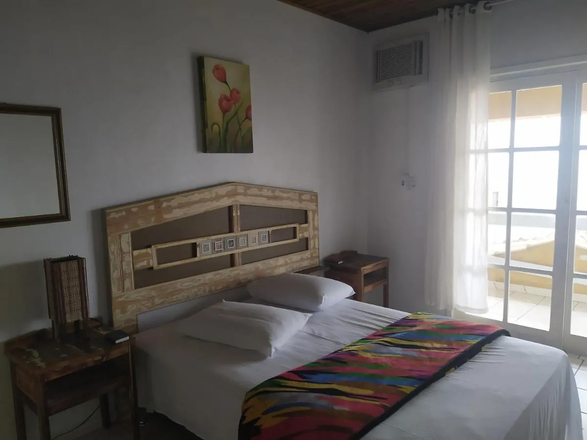 Residencial Maria Bed & Breakfast Laguna