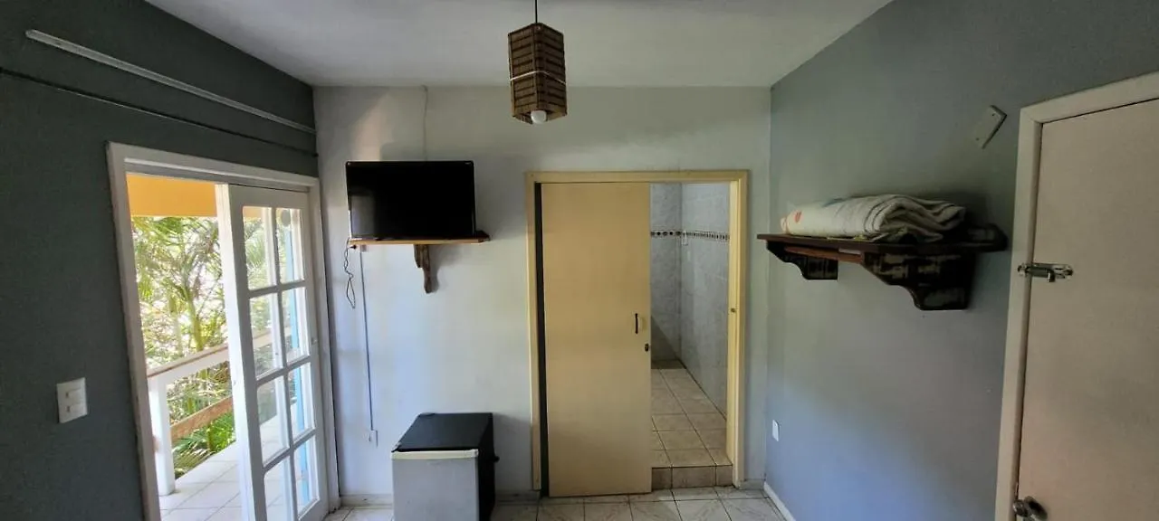Alojamento de Acomodação e Pequeno-almoço Residencial Maria Acomodação com café da manhã Laguna